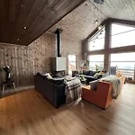 Skirvedalen - New With Panoramic Views! Vakantiehuis