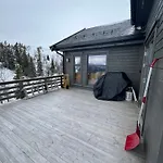 Skirvedalen - New With Panoramic Views! Lurasgrendi