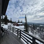 Skirvedalen - New With Panoramic Views! Vakantiehuis Lurasgrendi